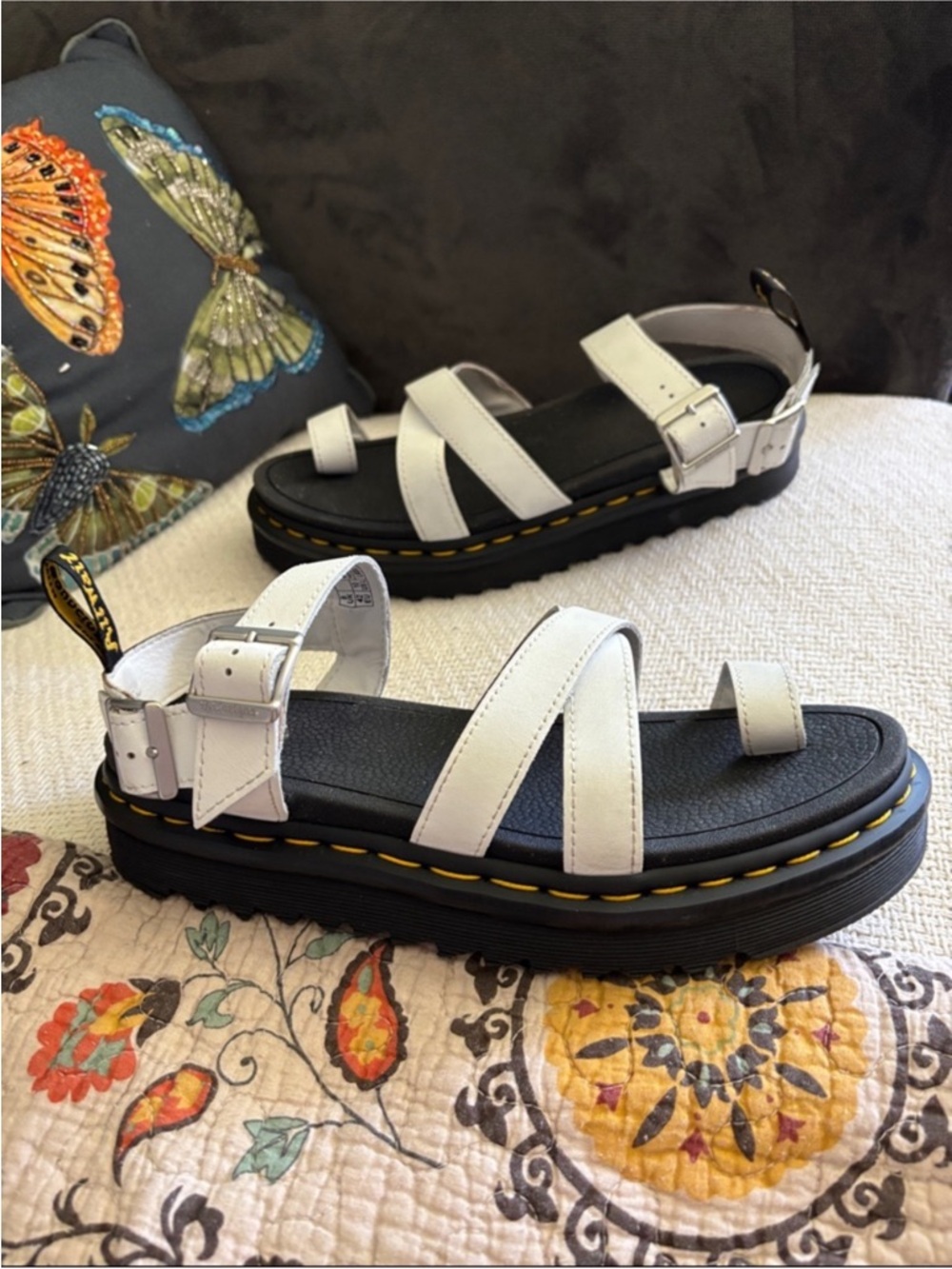 Chunky Lugsole White Leather Platform Sandals Avry  Dr Marten Size US 10 EU 42